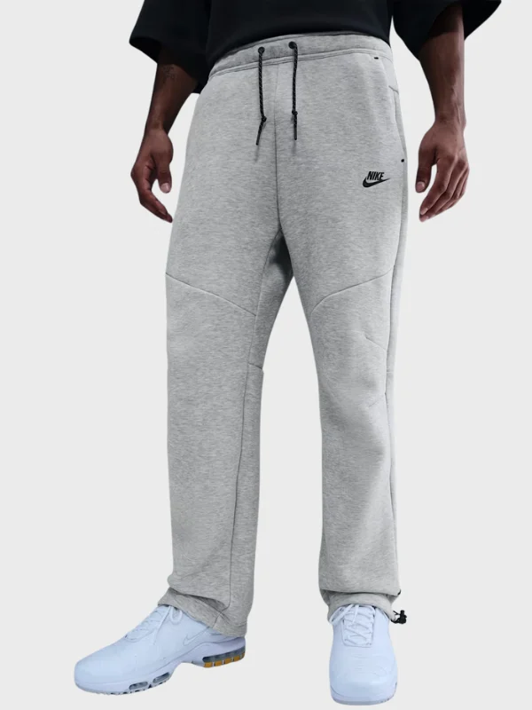 Nicolas Maduro Nike Sport wear Tech Suit