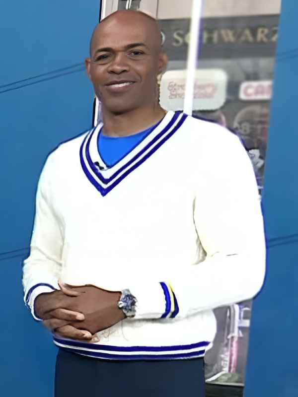 Today Show Dr. Ian Smith Cable Knit V-Neck Sweater