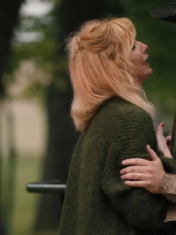 Yellowstone S5 Kelly Reilly Green Cardigan