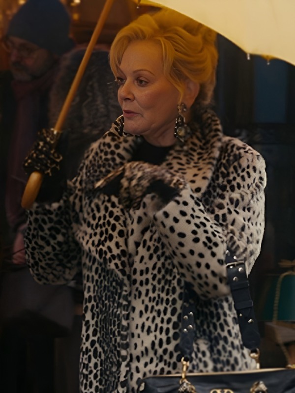 Hacks S5 Jean Smart Cheetah Print Faux Fur Coat