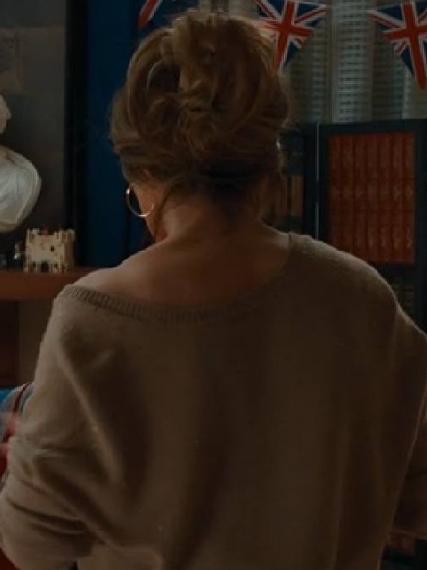 Office Romance 2026 Jennifer Lopez V-Neck Sweater