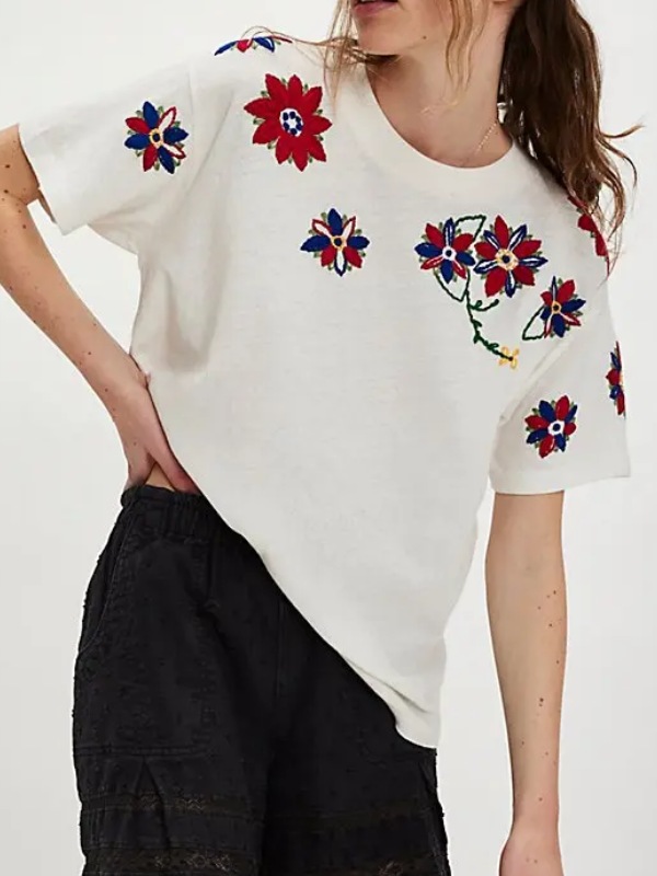 Every Year After Sadie Soverall Floral-Embroidered Tee