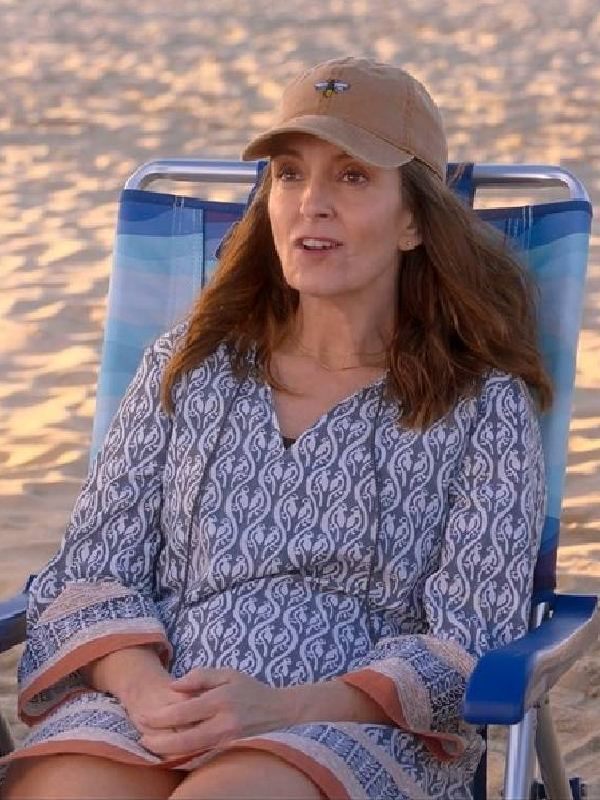 The Four Seasons S2 Tina Fey Printed Tunic Dress