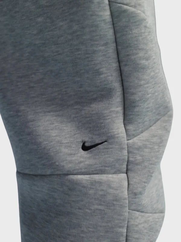 Nicolas Maduro Nike Sport wear Tech Suit - Image 2