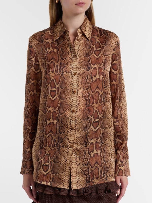 Dutton Ranch 2026 Annette Bening Snake-Print Silk Shirt - Image 4