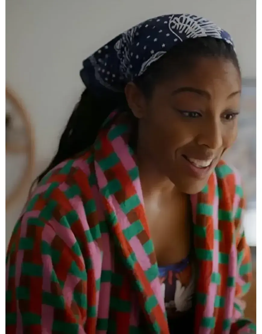 Shrinking S03 Jessica Williams Multicolored Robe - Image 2