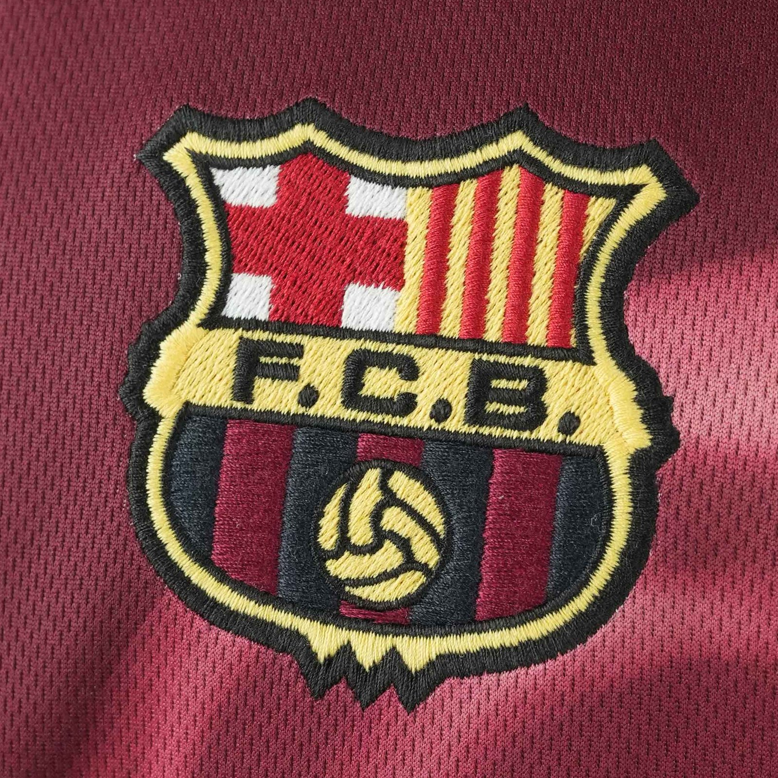 Travis Scott x Nike x FC Barcelona Retro 2000/01 Home Skeleton Jersey - Image 2