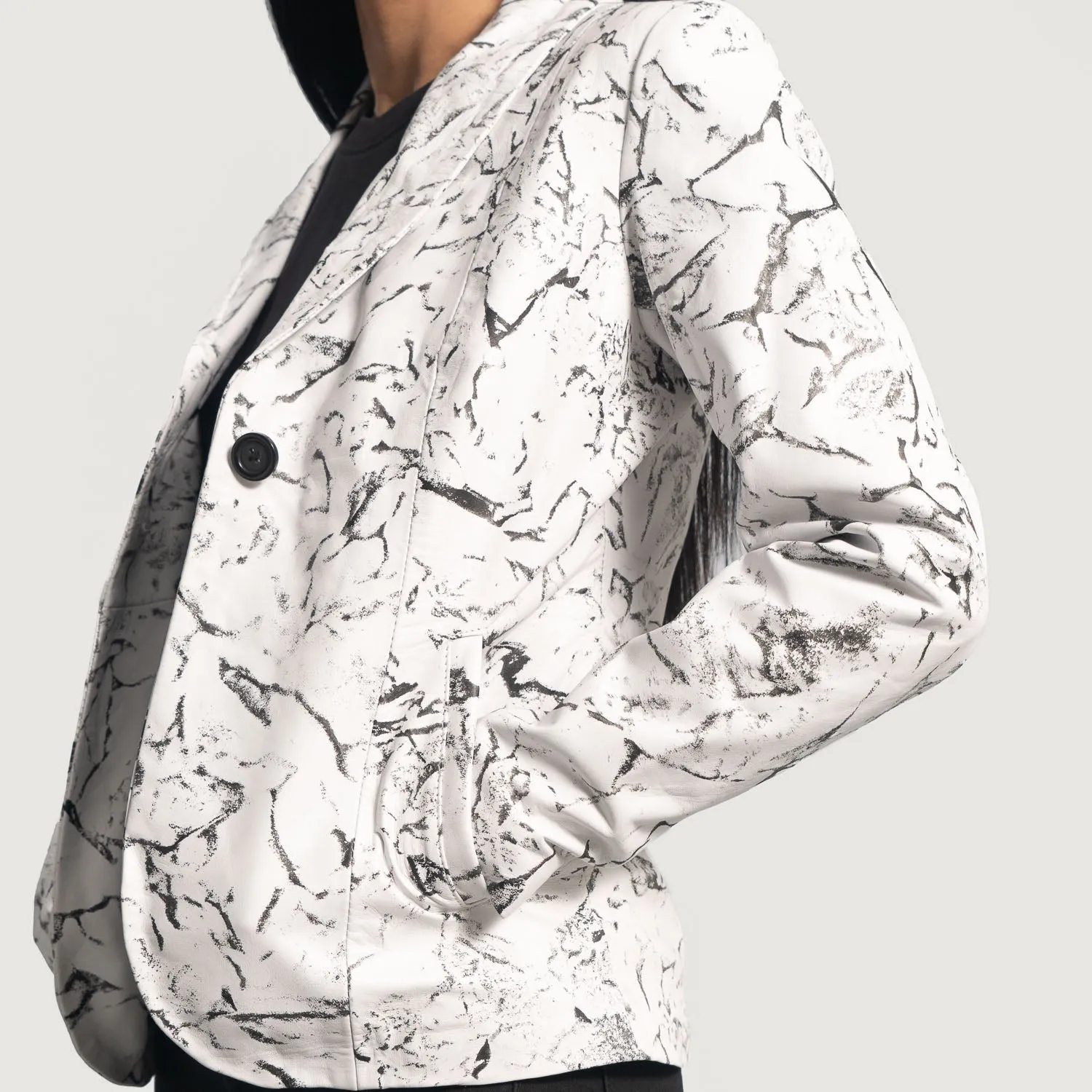 Donna Blake White Leather Blazer - Image 3