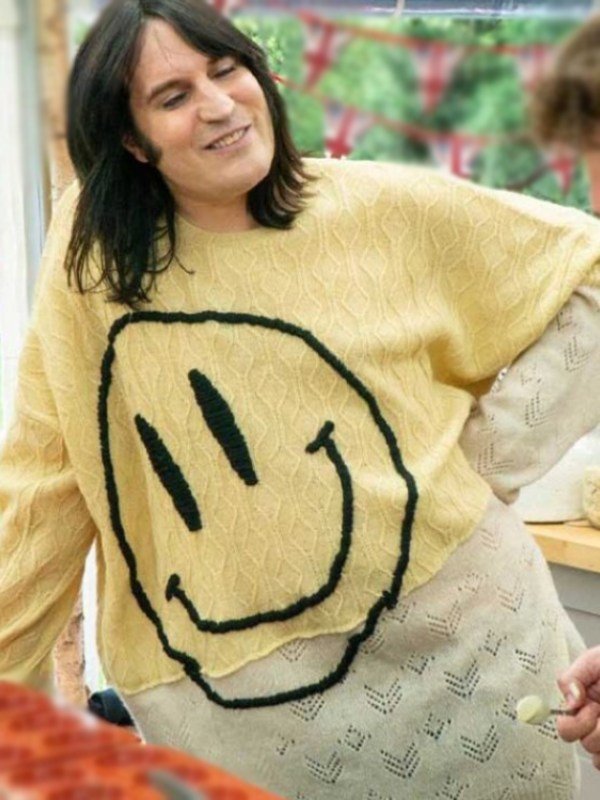 GBBO Noel Smiling Face Yellow Jumper