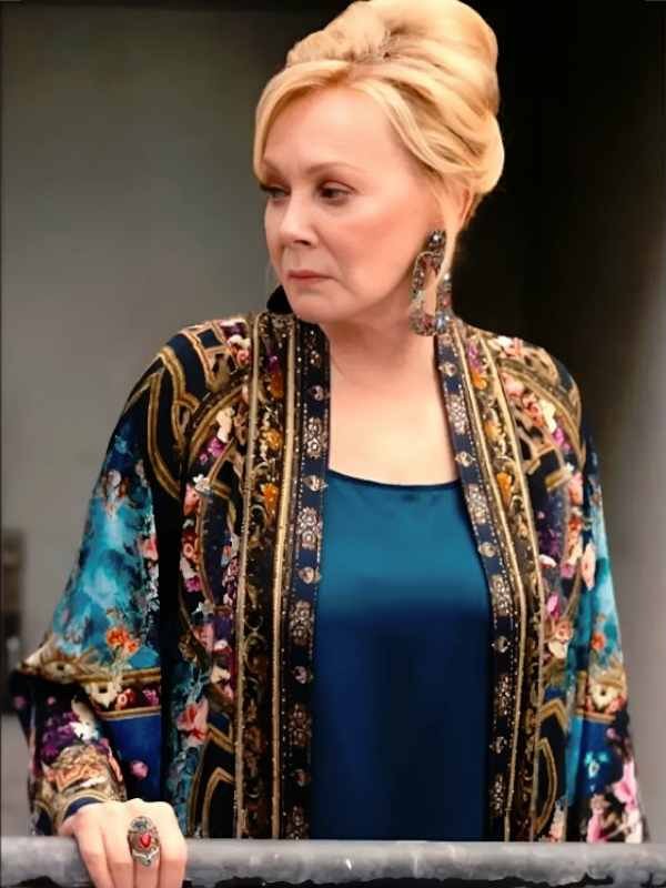 Hacks S5 Jean Smart Floral Printed Silk Robe