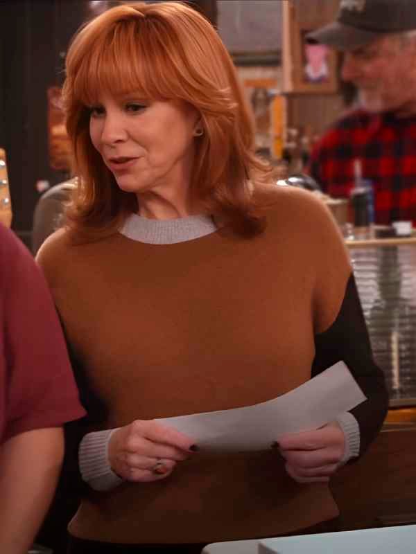 Happy’s Place S2 Reba McEntire Color Blocked Sweater