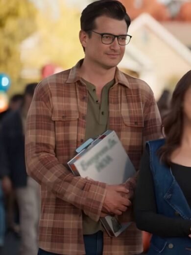 Haul Out the Halloween 2025 Wes Brown’s Plaid Shirt