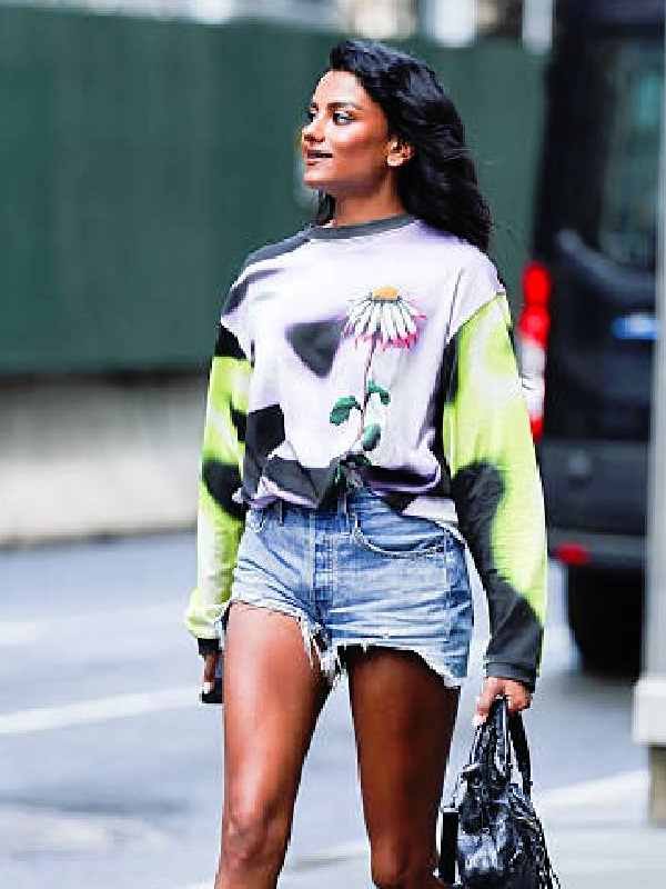 NYC 2026 Simone Ashley Daisy Sweatshirt - Image 2
