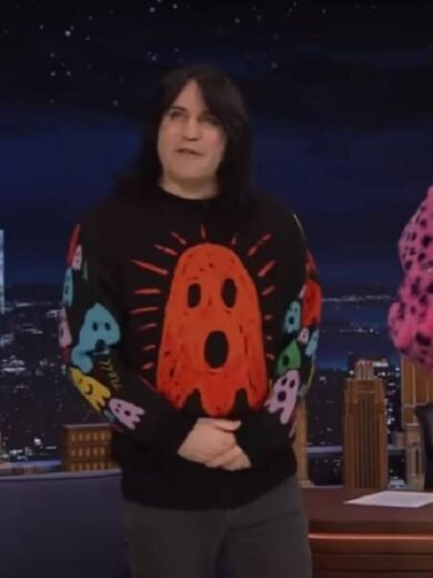 Noel Fielding Ghost Jumper