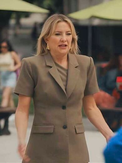 Running Point S2 Kate Hudson Brown Blazer