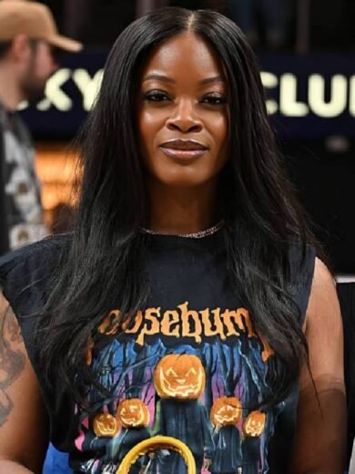 Rockets vs Hawks Gameday Ari Lennox Halloween Tee