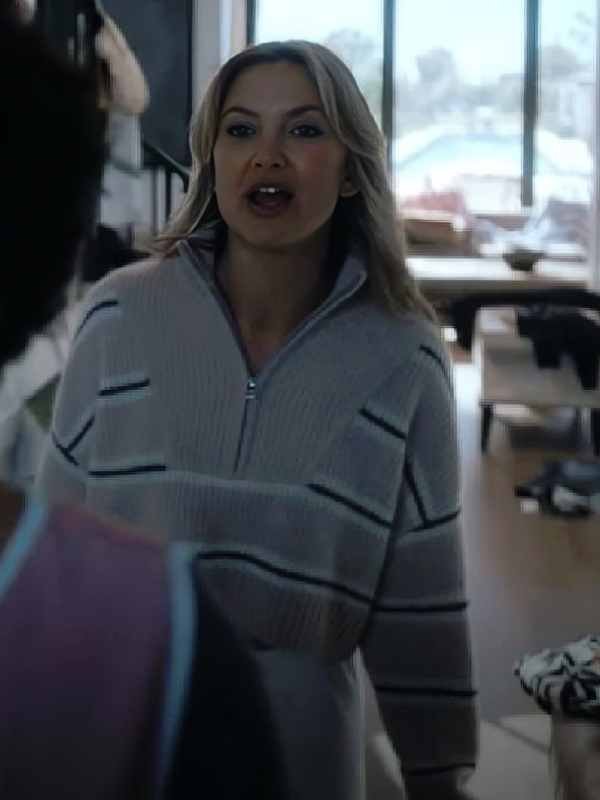 Running Point S2 Kate Hudson Half-Zip Sweater