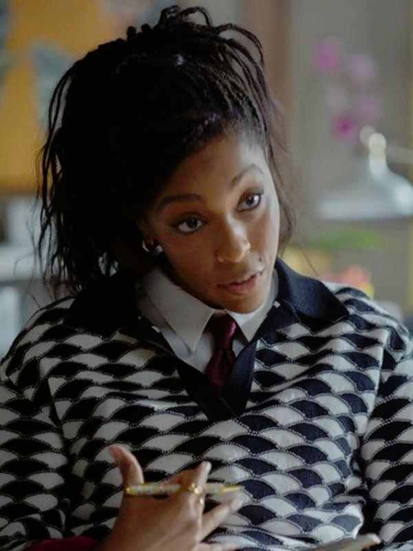 Shrinking S3 Jessica Williams Collared knit top - Image 3