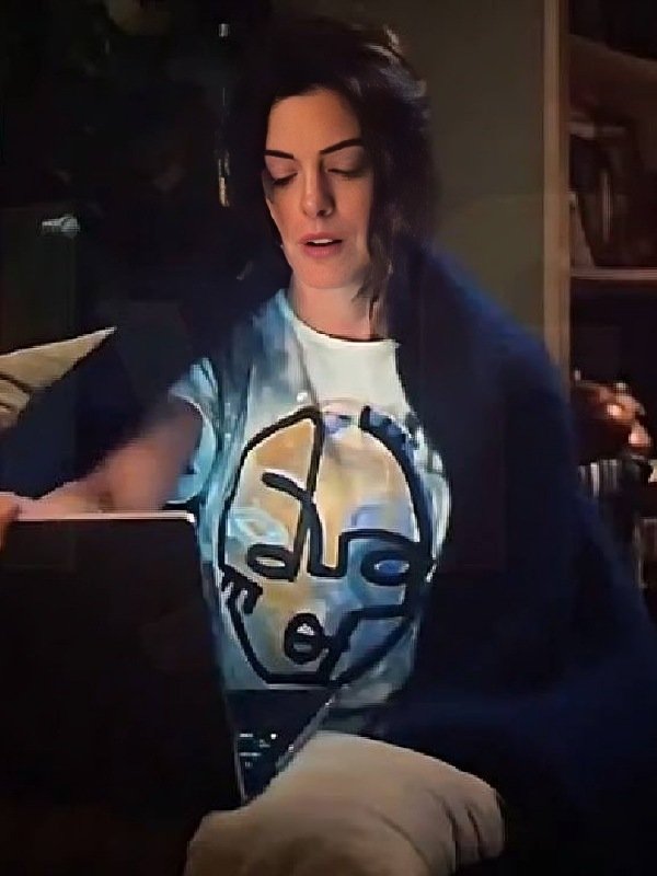 The Devil Wears Prada 2 Anne Hathaway Tee
