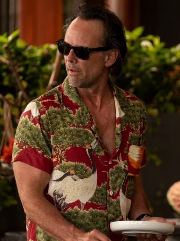 The White Lotus S3 Walton Goggins Crane-Printed Aloha Shirt - Image 2