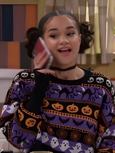 Wizards Beyond Waverly Place S2 Billie Halloween Sweater