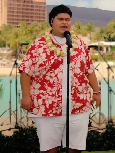 Magical Christmas Day Parade 2025 Iam Tongi Floral Shirt